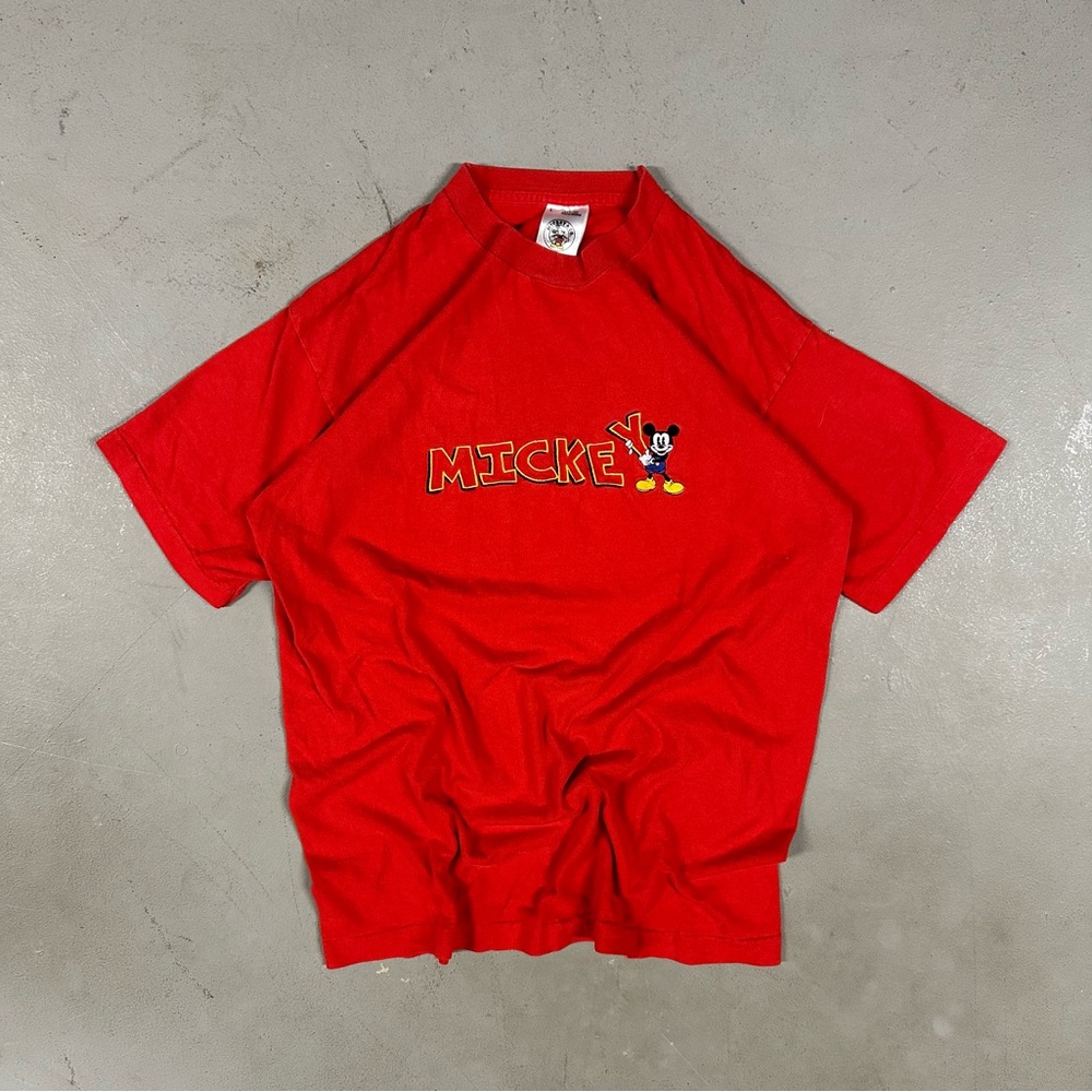 Vintage 90s Disney Mickey Mouse Cartoon Retro Causal Essential Tee T-Shirt
